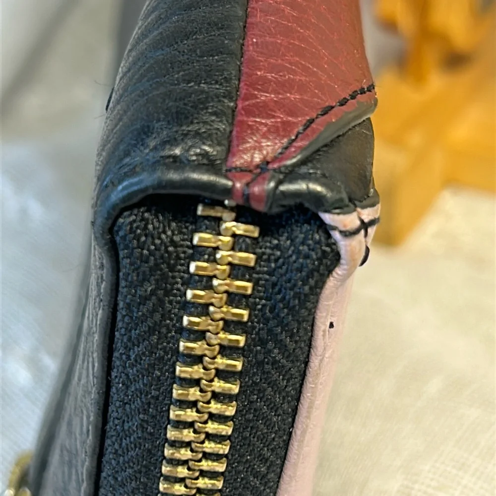 Fossil hardly used leather large wallet